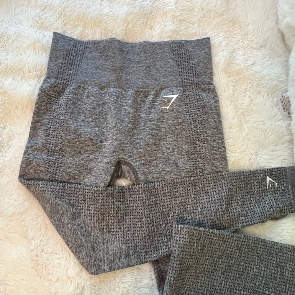 Gymshark brand new gray “vital seamless leggings” size S